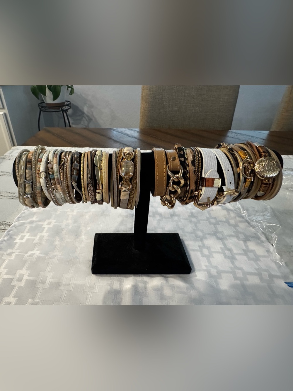 Lot of 10 Stacked Women's Bracelet Set in Tan, Brown, Gold and White
